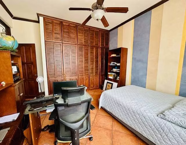 ¡Exquisita Casa Colonial en Venta: Una Obra de Arte para Vivir! - Imagen 17