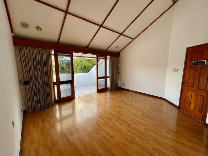 Casa en Venta en Curridabat 16681