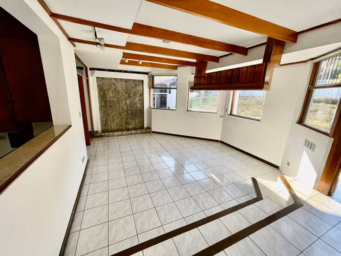 Casa en Venta en Curridabat 16681