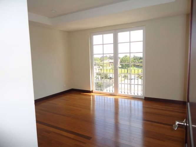 Apartamento de Tres Dormitorios en Exclusivo Condominio en Escazú14440 - Imagen 9