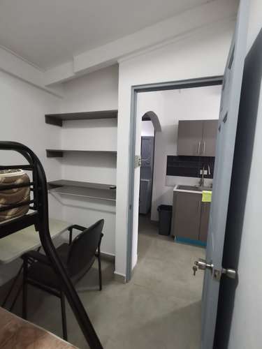 VENTA DE VILLA EQUIPADA EN CONDOMINIO JACO CENTRO A 75 MTS DEL MAR