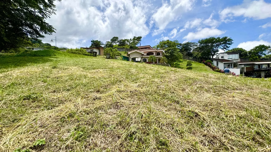 Venta de lote en el exclusivo Condominio Cerro Colón | Ciudad Colón - Imagen 3