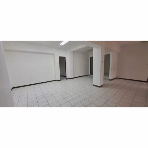 ALQUILER DE OFICINA EN EDIFICIO, SAN JOSE, CENTRO - Imagen 5
