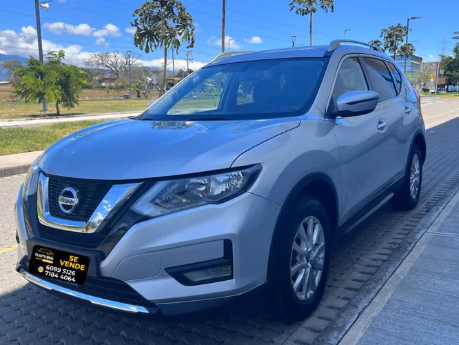 NISSAN XTRAIL 2023 4X4 AUTOMATICO