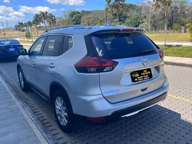 NISSAN XTRAIL 2023 4X4 AUTOMATICO