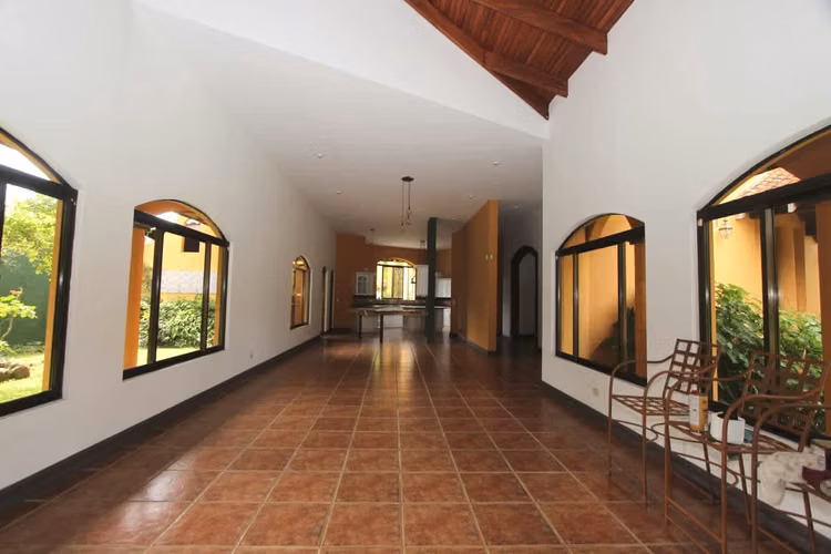 Casa de lujo en venta en Atenas, con piscina, pozo, apartamento y viñedo - Imagen 9