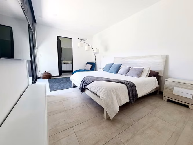 ALQUILER / VENTA DE CASA EN CONDOMINIO EN RIO ORO - Imagen 14