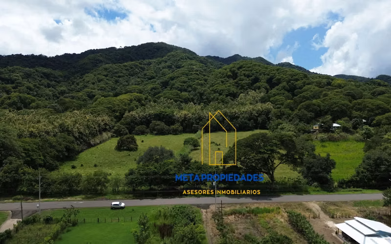 Hermosa Propiedad en el Golfo de Nicoya – con Vista al mar