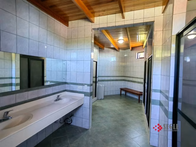 Venta de Quinta en Santa Barbara, por Carrizal.