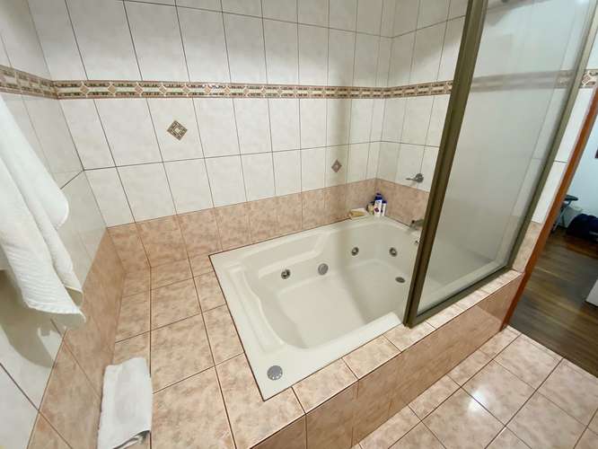 Casa de dos plantas para la venta en Tres Ríos, Cartago. - Imagen 17