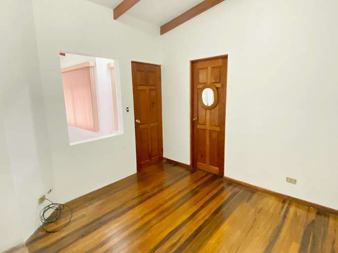 Casa de dos plantas para la venta en Tres Ríos, Cartago. - Imagen 16