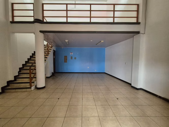 EN VENTA – PLAZA  COMERCIAL  - DESAMPARADOS /ALAJUELA CENTRO