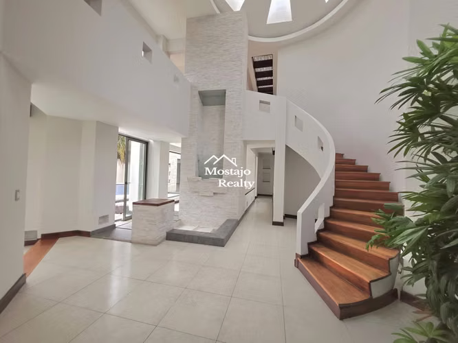 Venta de Casa de lujo,  Residencial Manantiales, Belen, Remate Bancario - Imagen 5