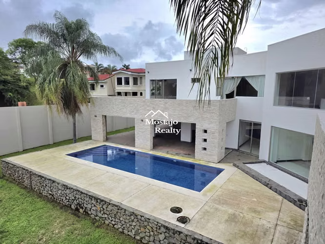 Venta de Casa de lujo,  Residencial Manantiales, Belen, Remate Bancario - Imagen 10
