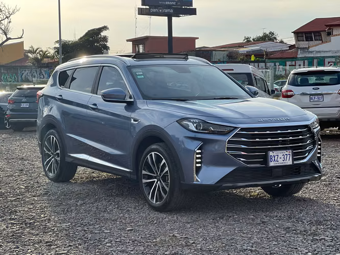 JETOUR X70 PLUS 2023