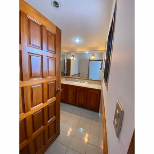 ALQUILER DE CASA AMPLIA, SAN JOSE, ROHRMOSER - Imagen 8
