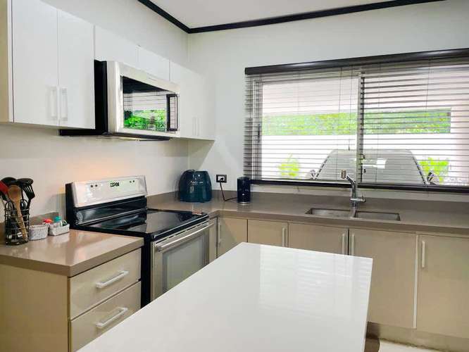 VENTA DE CASA EN CONDOMINIO SANTA ANA - Imagen 3