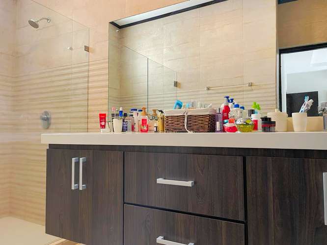 VENTA DE CASA EN CONDOMINIO SANTA ANA - Imagen 16