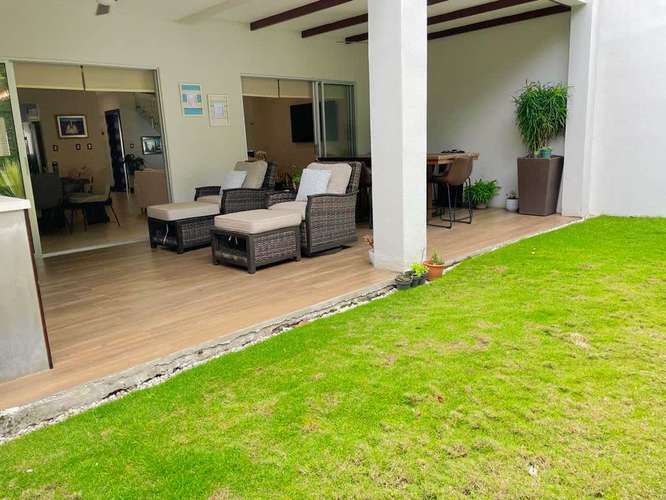 VENTA DE CASA EN CONDOMINIO SANTA ANA - Imagen 9