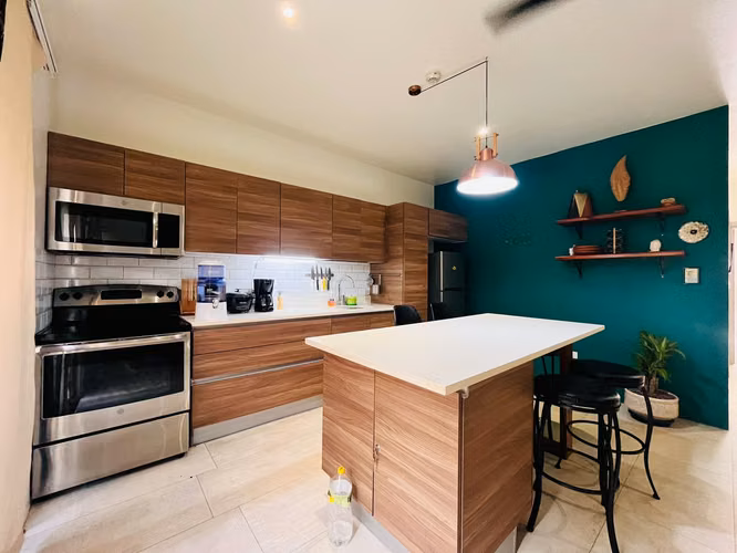 Hermoso apartamento en Playa Jaco a la venta. $205000 - Imagen 4