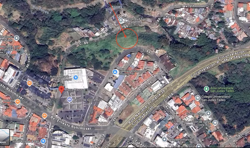 Venta de terreno de uso mixto para desarrollo, Rohrmoser, (AD)