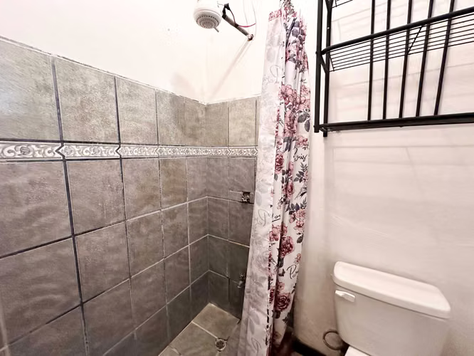 Venta de casa en Curridabat - Imagen 12