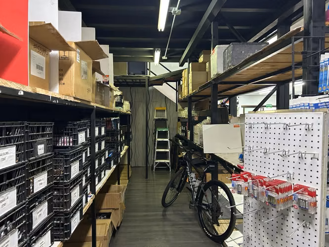 Venta de local comercial y bodegas en Santa Ana Centro - Imagen 14