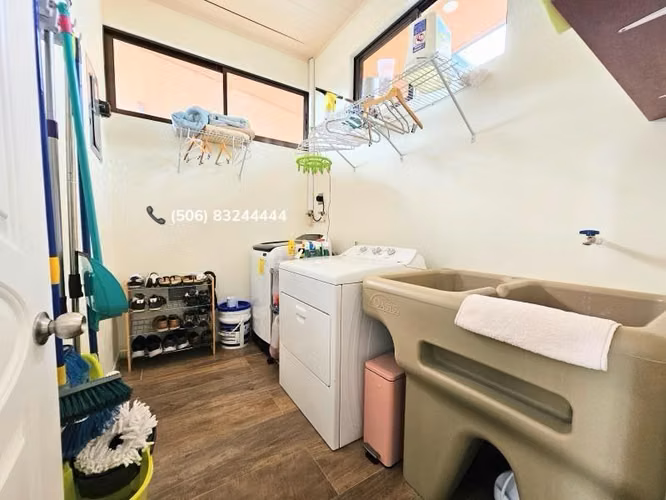 VENTA DE CASA EN ATENAS - Imagen 7