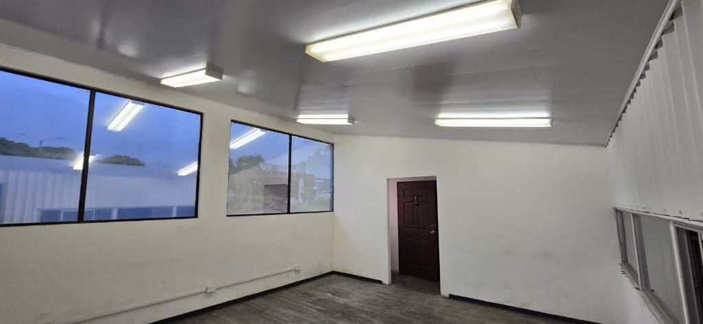 Bodega en alquiler en La Valencia, Heredia (Con Anden)