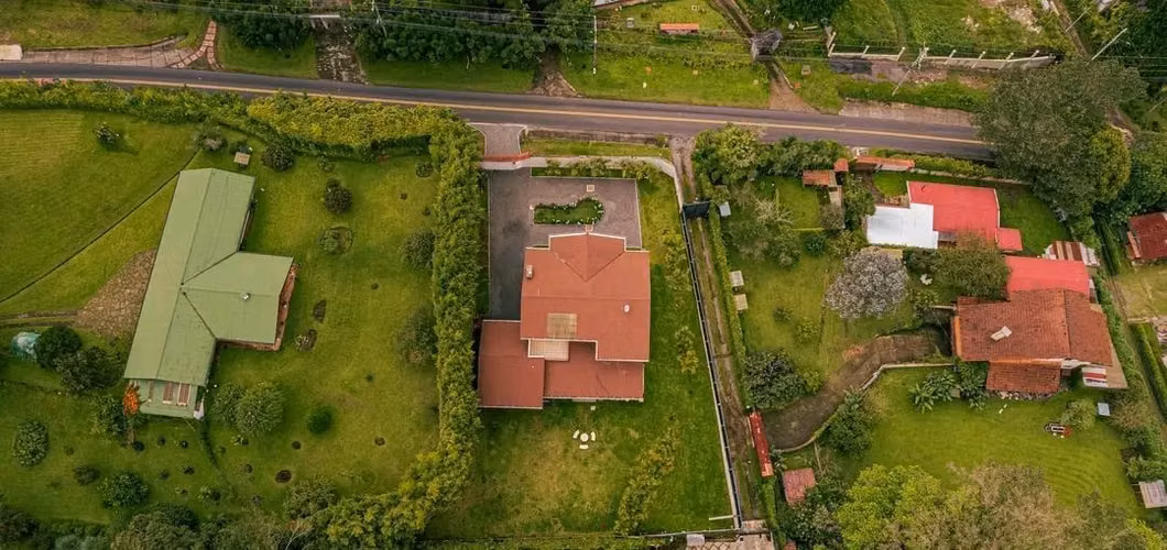 Propiedad en Venta de inversión en San Ramón de Tres Ríos (Inversión Restaurante) - Imagen 9