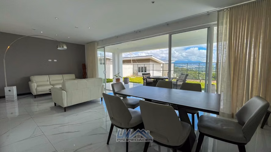 Se Vende. Escazu. Hogar familiar con excelente ubicación y amenidades premium. - Imagen 7