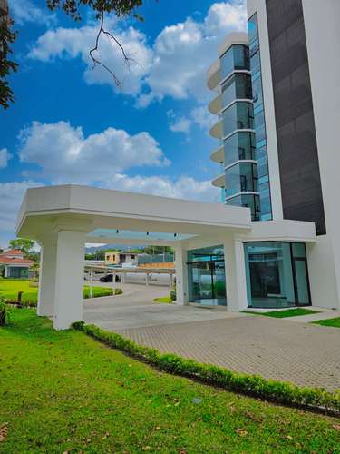 SE VENDEN MODERNAS RESIDENCIAS CON EXCELENTE UBICACIÓN - Imagen 2