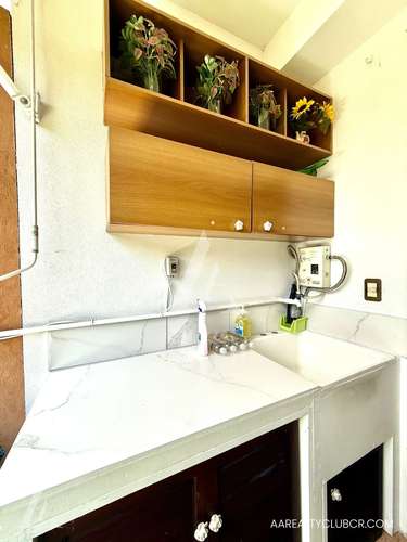 Casa de Tres Dormitorios - Exclusivo Condominio Villas de Venecia - Ayarco Sur