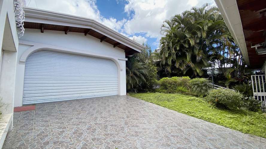 Casa en venta en Curridabat - Imagen 1