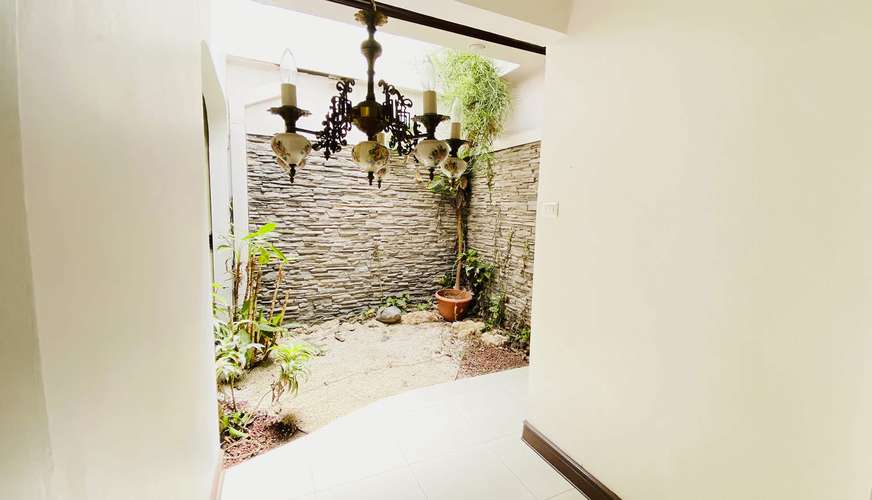 Casa en venta en Curridabat - Imagen 2