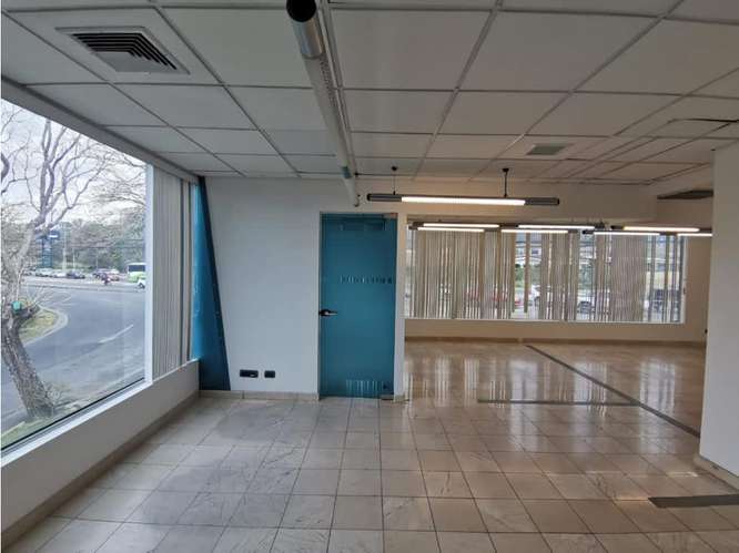 Alquiler de oficina B2 Rio Oro, Santa Ana - Imagen 11