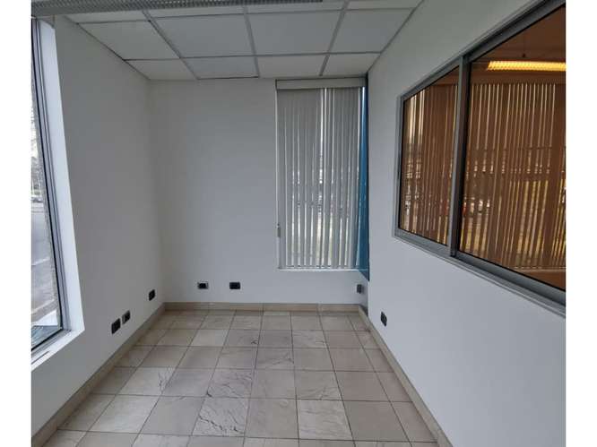 Alquiler de oficina B2 Rio Oro, Santa Ana - Imagen 14
