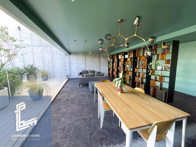 OPORTUNIDAD APARTAMENTO GRANDE Y LUJOSO DE 3 HABITACIONES TORRE EN ROHRMOSER