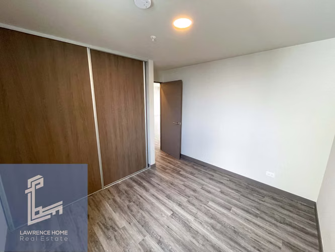 OPORTUNIDAD APARTAMENTO GRANDE Y LUJOSO DE 3 HABITACIONES TORRE EN ROHRMOSER
