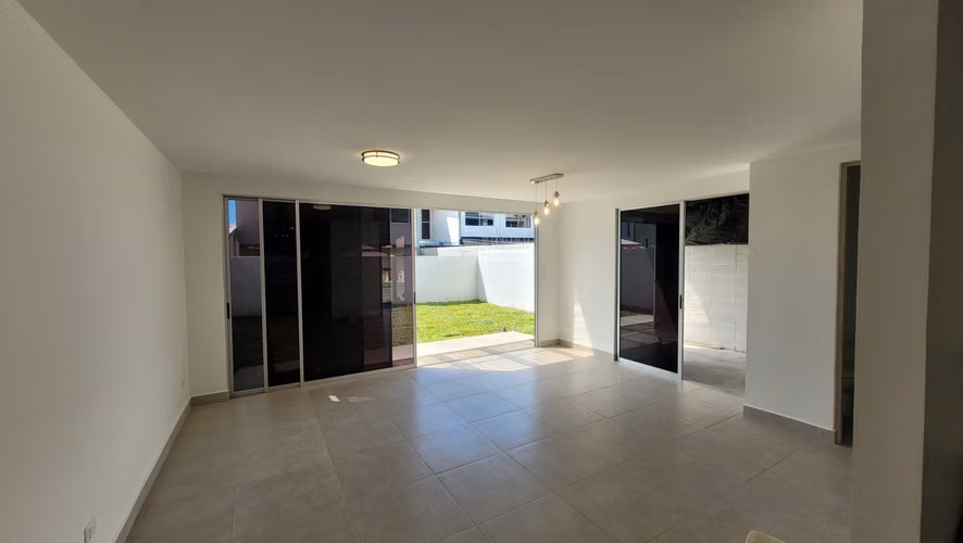 Casa Como Nueva - Alquilar - Condominio Hacienda el Coyol - Imagen 4