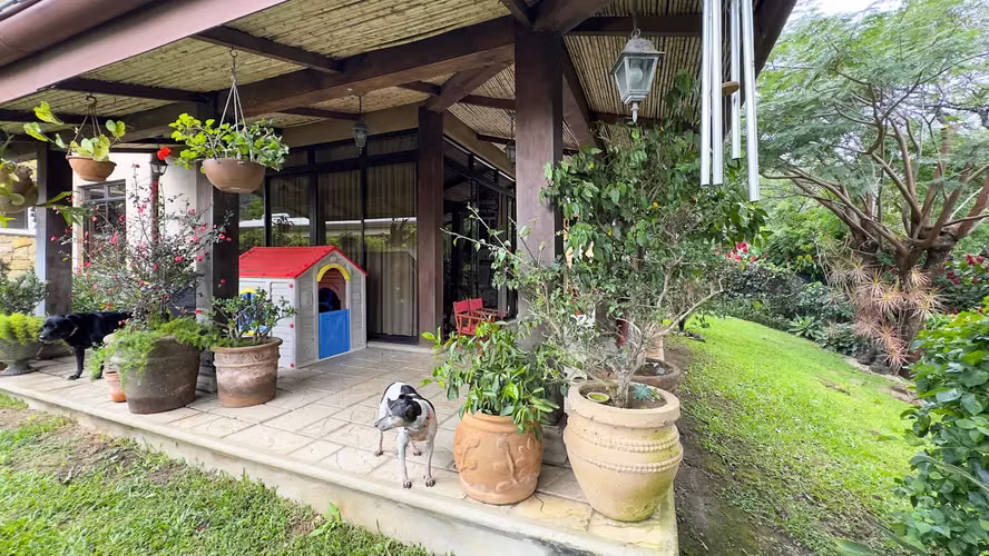 Se vende espectacular Casa tipo toscana, Piedades, Santa Ana (FE). - Imagen 9