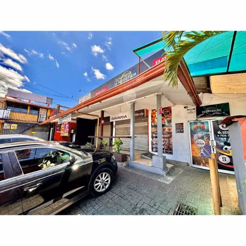 VENTA DE EDIFICIO CON SEIS LOCALES COMERCIALES Y UN APARTAMENTO, HEREDIA CENTRO - Imagen 2