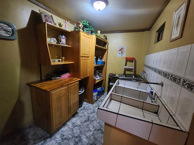 Casa en venta en Grecia, confortable y elegante