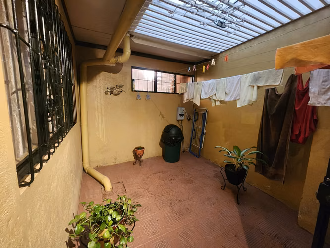 Casa en venta en Grecia, confortable y elegante