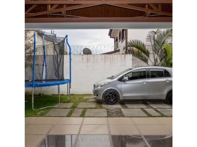 VENTA DE CASA, CARTAGO, OREAMUNO, CONDOMINIO VEREDAS DEL IRAZU - Imagen 6