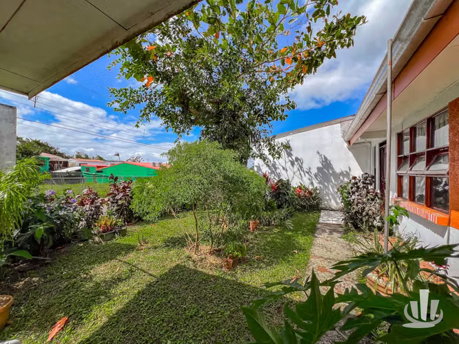 Casa en venta Ciudad Quesada centro