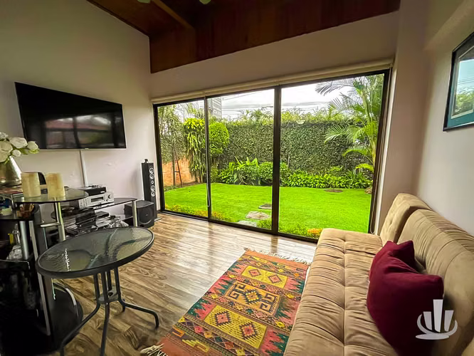 Propiedad en venta en Sabanilla 561 metros de terreno - Imagen 2