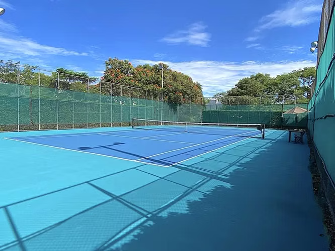 Venta Lote Esquinero, Plano, 1640 m2, Condominio Santa Ana 14137