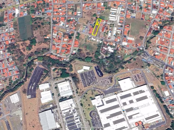 Lote de Uso Mixto, Minutos de Global Park y Aeropuerto – 2,485 m², San Joaquin, Heredia 22200
