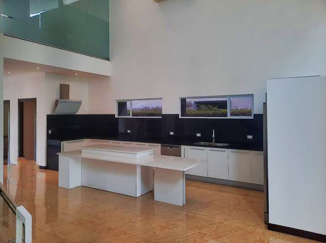 ALQUILER DE CASA CON OPCIÓN DE COMPRA - VALLE DEL SOL - SANTA ANA - Imagen 17